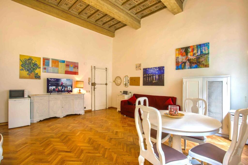 Hidden Gem Near Ponte Vecchio & Piazza Del Duomo Apartment Firenze Bagian luar foto